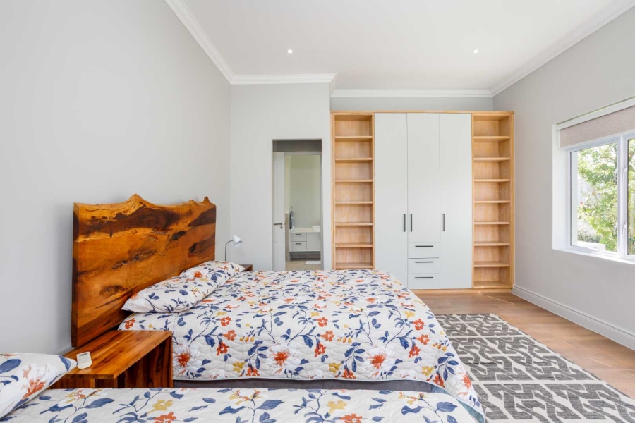 5 Bedroom Property for Sale in Val De Vie Estate Western Cape